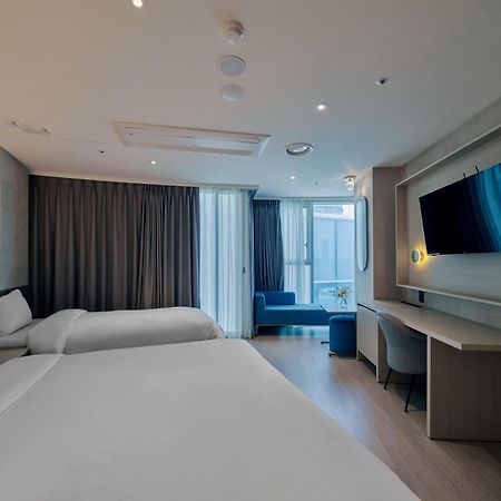 Hotel Aqua Palace Пусан Екстериор снимка