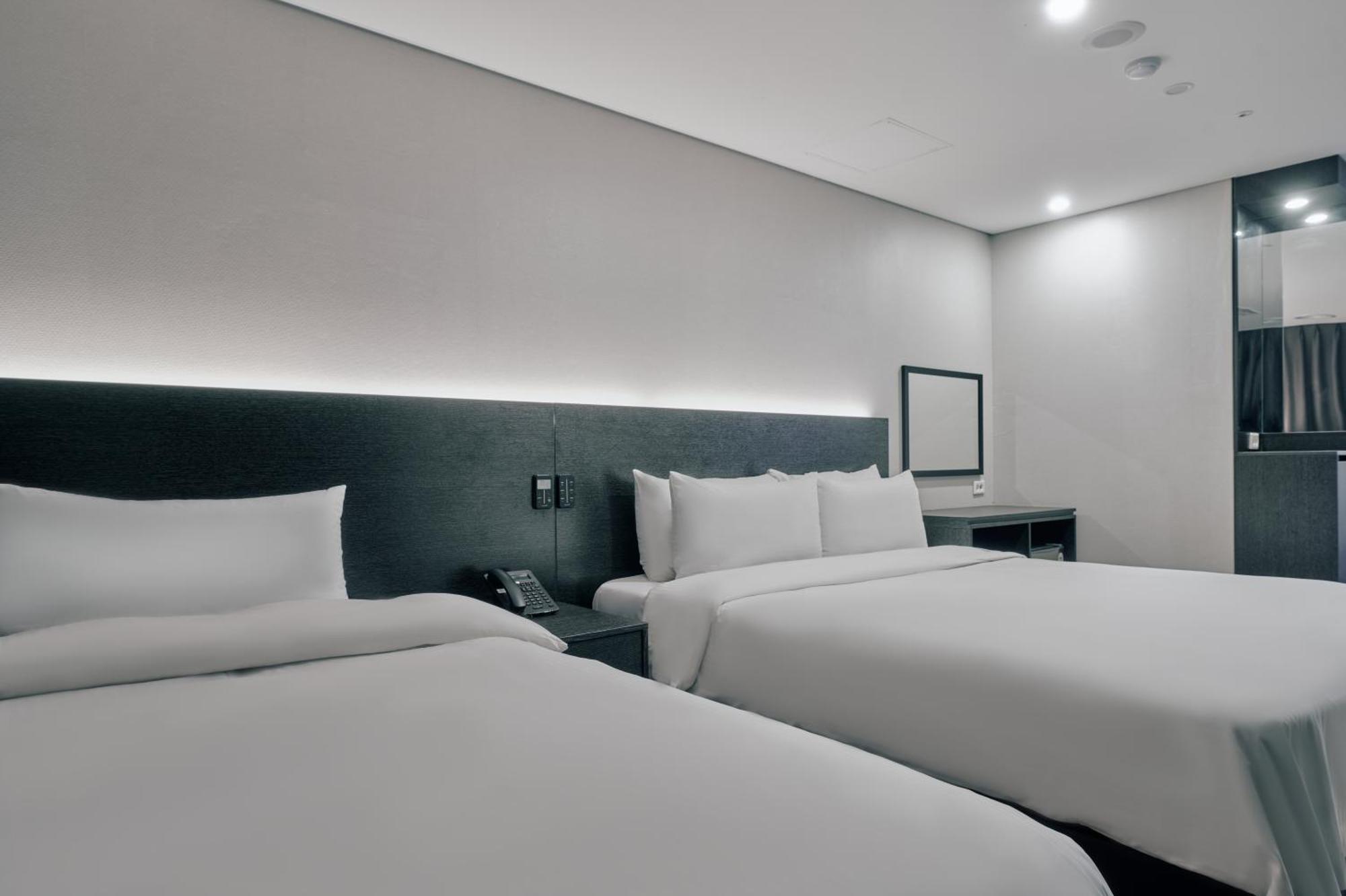 Hotel Aqua Palace Пусан Екстериор снимка